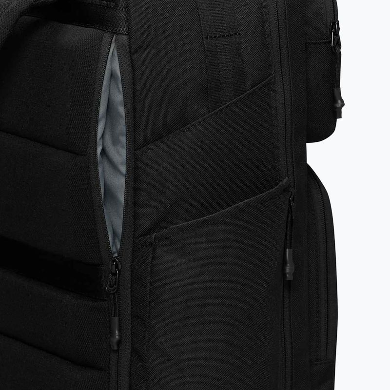 Városi hátizsák Nike Utility Elite 37 l black/black/white 10