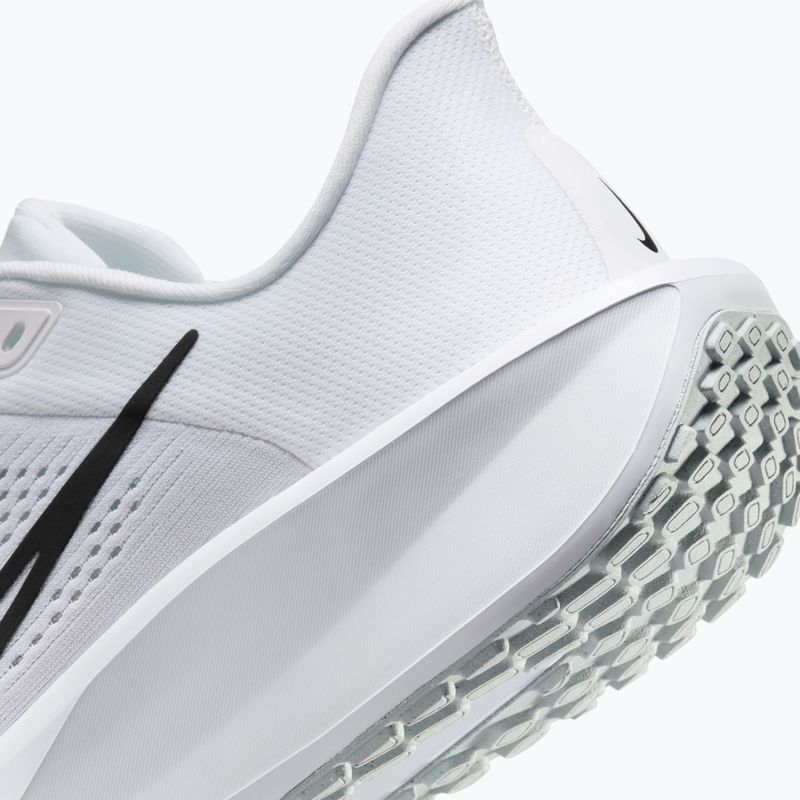 Nike Quest 6 férfi futócipő white/pure platinum/black 16