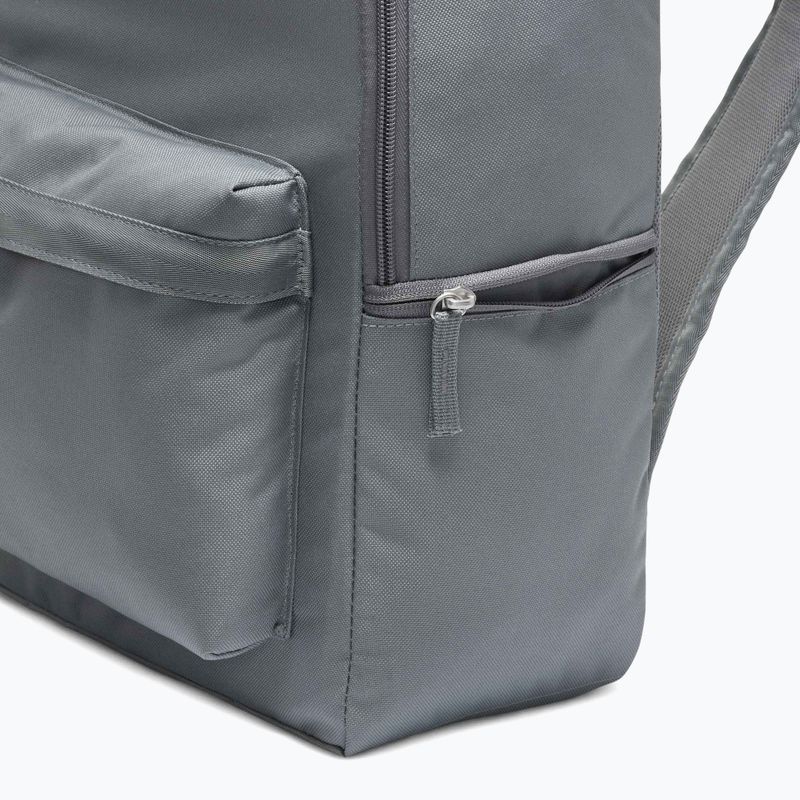 Nike Heritage 25 l hátizsák füstszürke/füstszürke/fehér 6