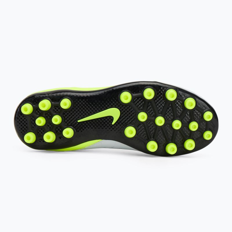 Nike Phantom Luna 2 Academy AG Jr gyermek futballcipő metál ezüst/fekete/volt 4