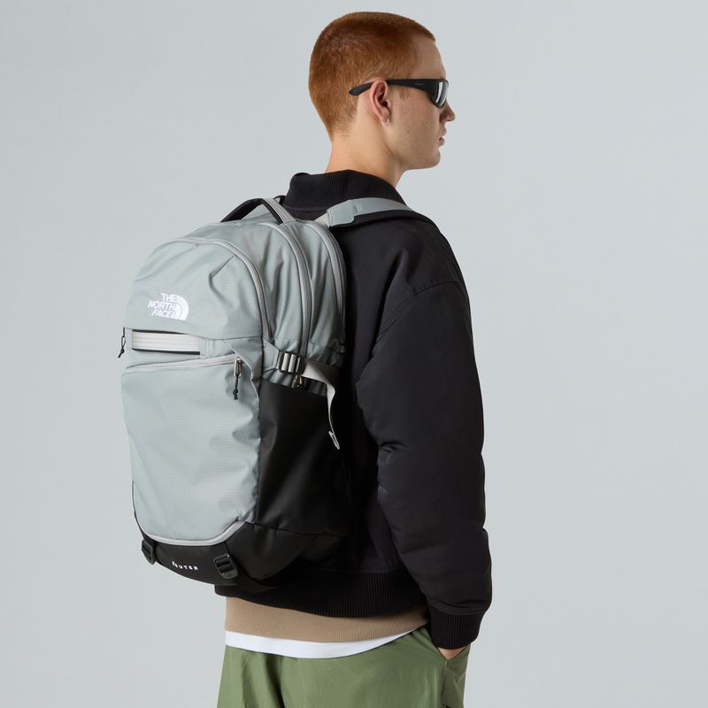 The North Face Router 40 l városi hátizsák meld szürke/fekete 7