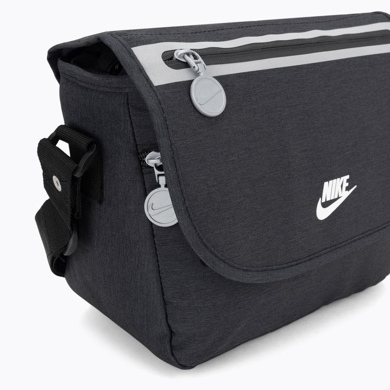 Uzsonnás táska Nike Futura Messenger Lunch 7,5 l black 4
