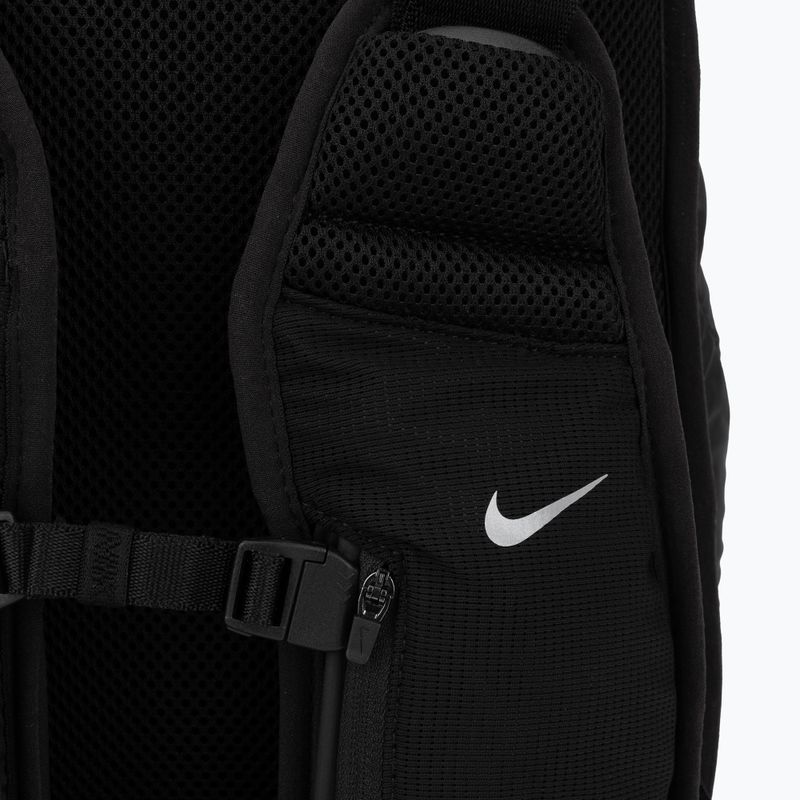 Hátizsák Nike Commuter Elite 15 l black/black/silver 4