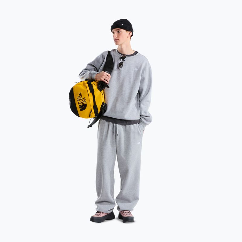 Férfi pulóver The North Face Essential Simple Dome Relaxed Crew tnf pale grey heather 2