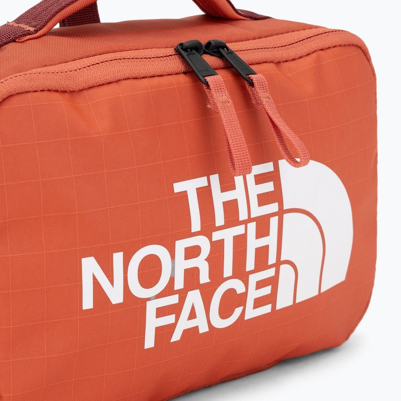 Kozmetikai táska The North Face Base Camp Voyager Dopp Kit mars dust/sumac 4