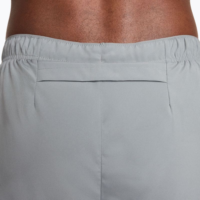 Férfi rövidnadrág Nike Dri-Fit Challenger 5" 2in1 smoke grey/dark smoke grey 7