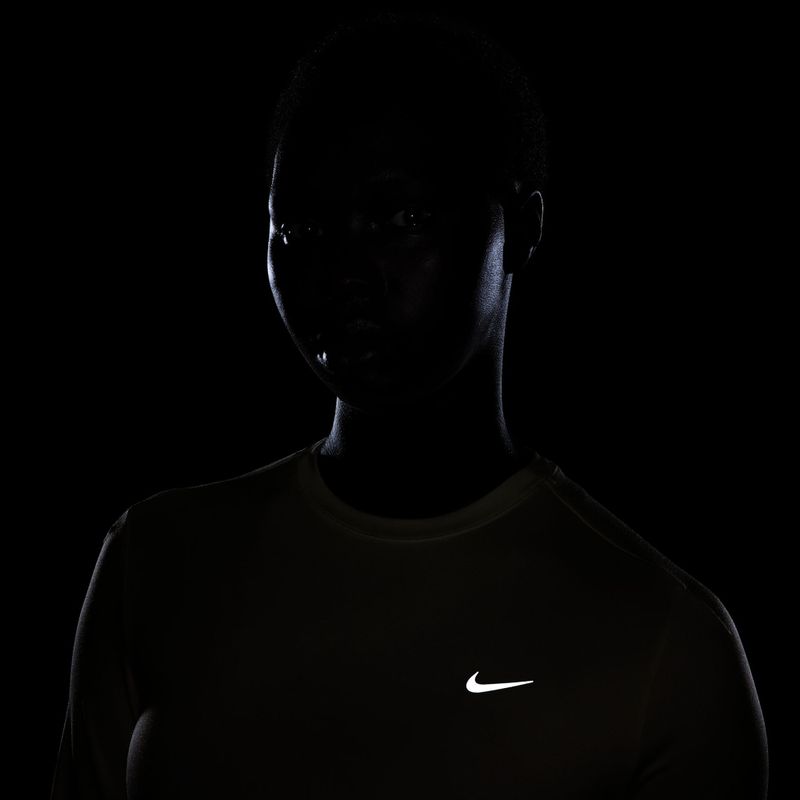 Női hosszú ujjú póló futáshoz Nike Swift Dri-FIT UV sail 7