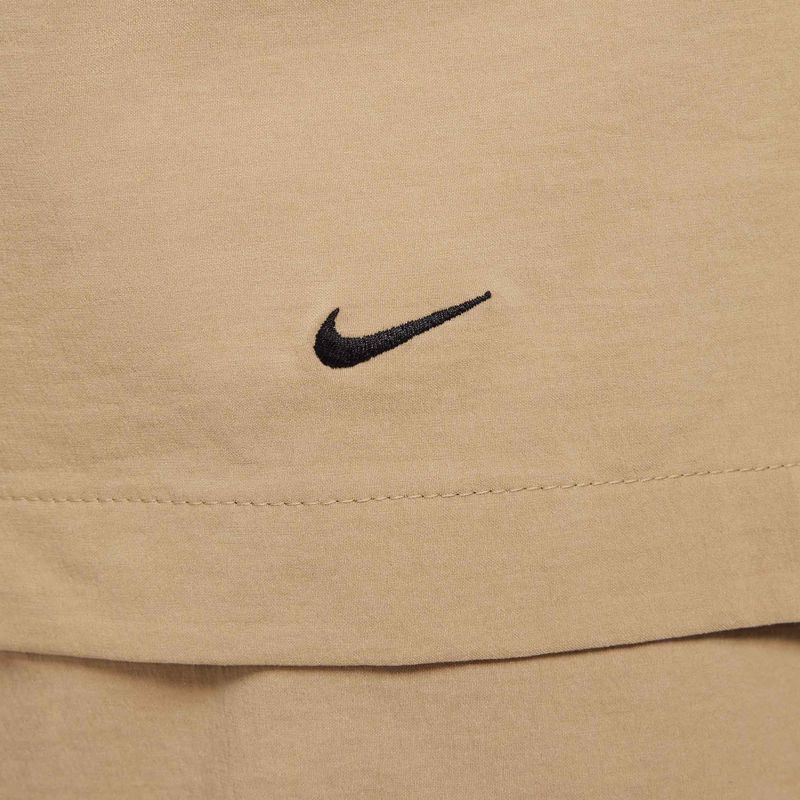 Nike Tech Woven gyermek dzseki ejtőernyő bézs/ernyő bézs/fekete 11