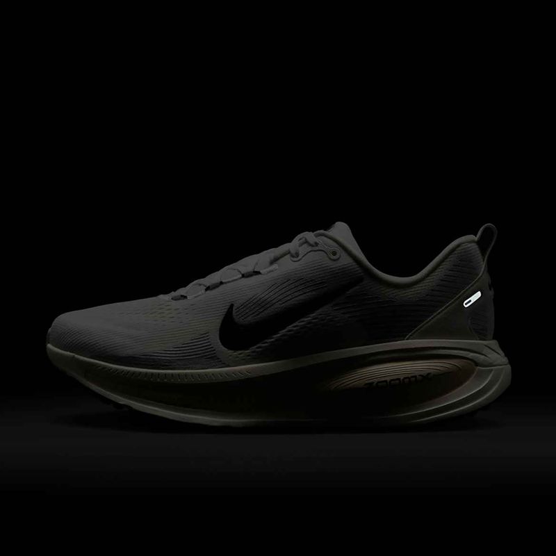 Férfi futócipő Nike Vomero 18 summit white/coconut milk/black 8