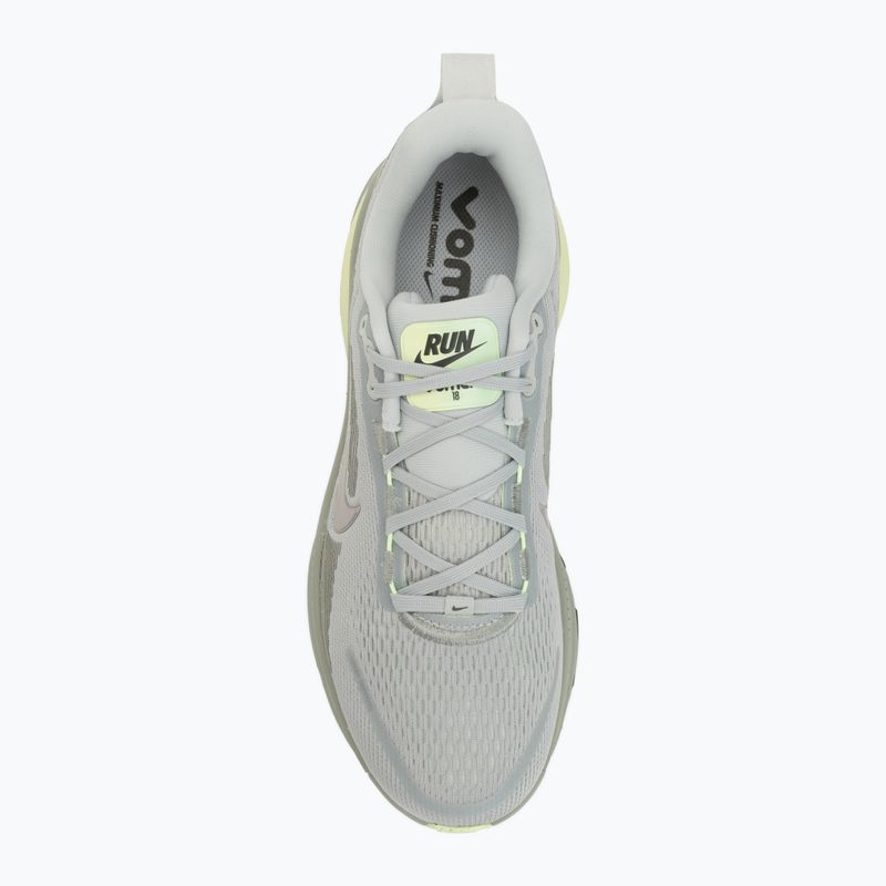 Férfi futócipő Nike Vomero 18 light silver/barely volt/college grey 5