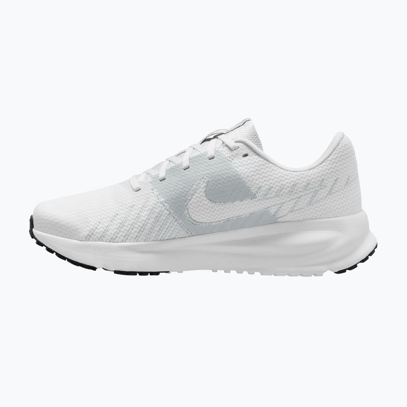 Férfi futócipő Nike Run Defy white/black/pure platinum 2