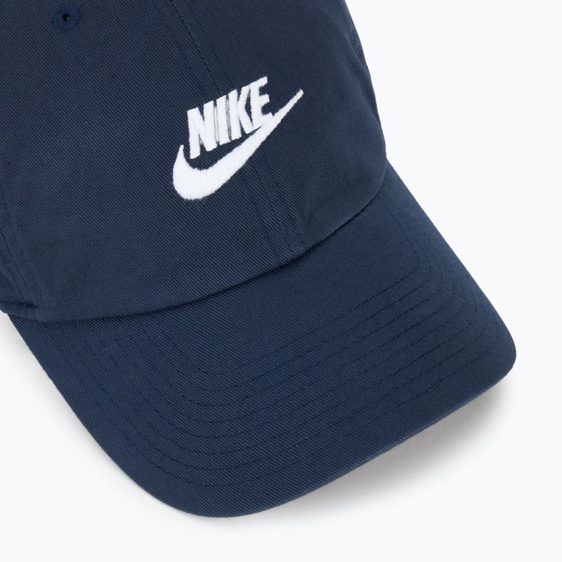 Nike Club Unstructured Futura Wash obszidián/fehér baseball sapka 3