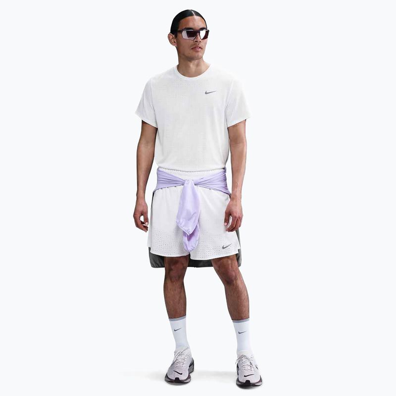 Férfi Nike Miler Breathe csúcstartó fehér futópóló 2