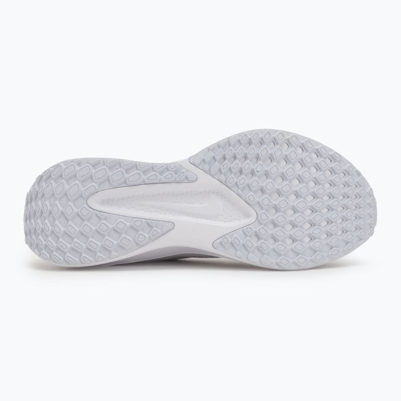 Nike Quest 6 férfi futócipő fehér / platina árnyalat / fehér 4