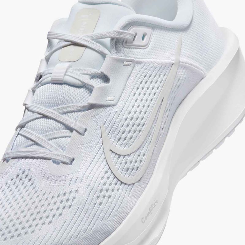 Nike Quest 6 férfi futócipő fehér / platina árnyalat / fehér 8