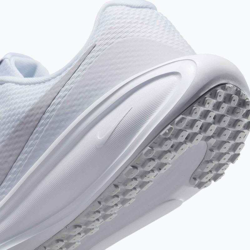 Női futócipő Nike Revolution 8 white/pure platinum 9
