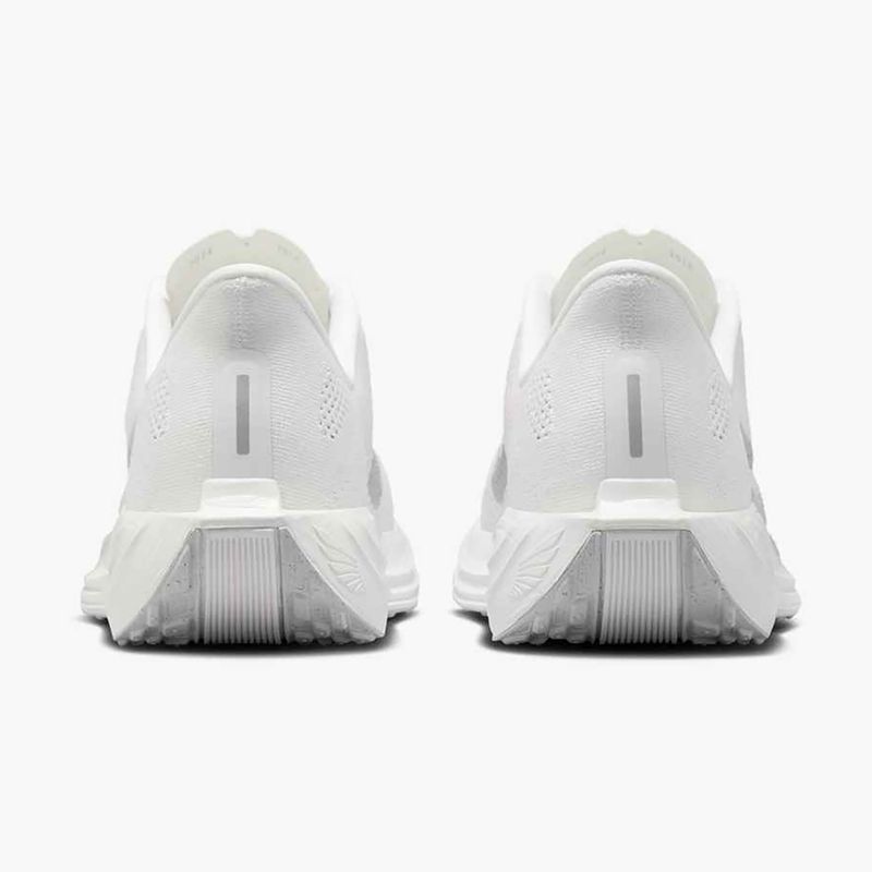 Nike Pegasus Plus fehér / tiszta platina / farkas szürke férfi futócipő 4