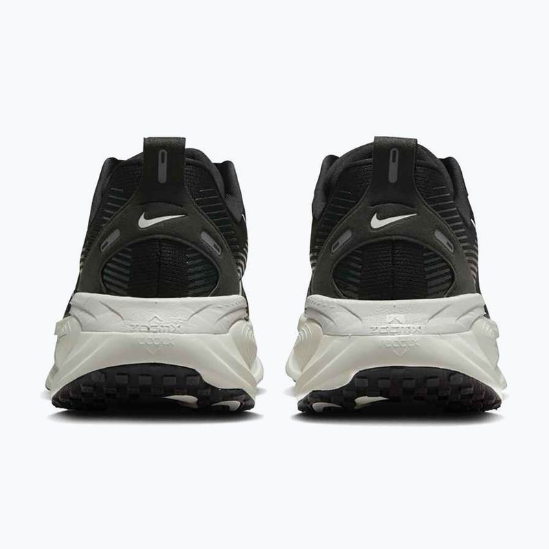 Férfi futócipő Nike Vomero 18 black/coconut milk/summit white 4