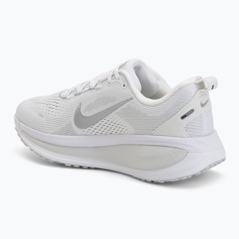 Női futócipő Nike Vomero 18 white/photon dust/metallic silver 3