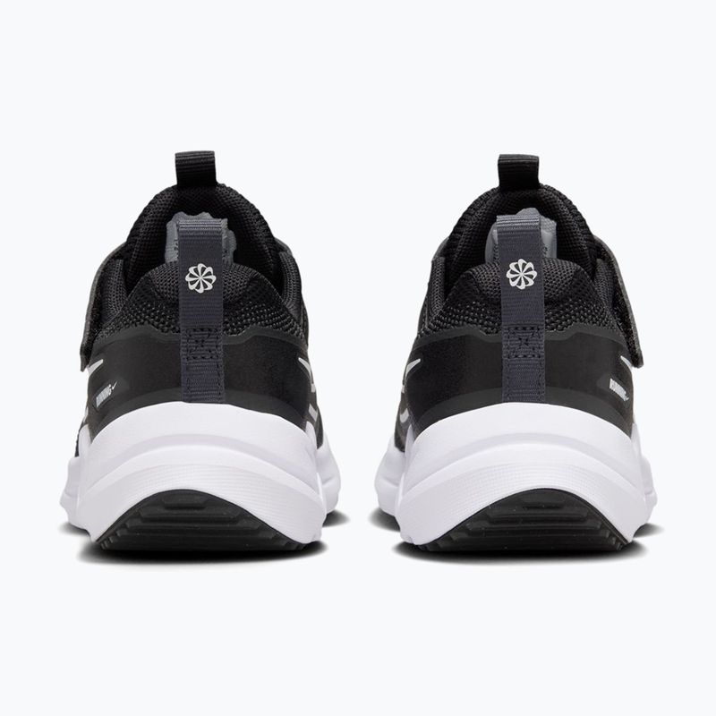 Gyerek futócipő Nike Cosmic Runner black/anthracite/white 4