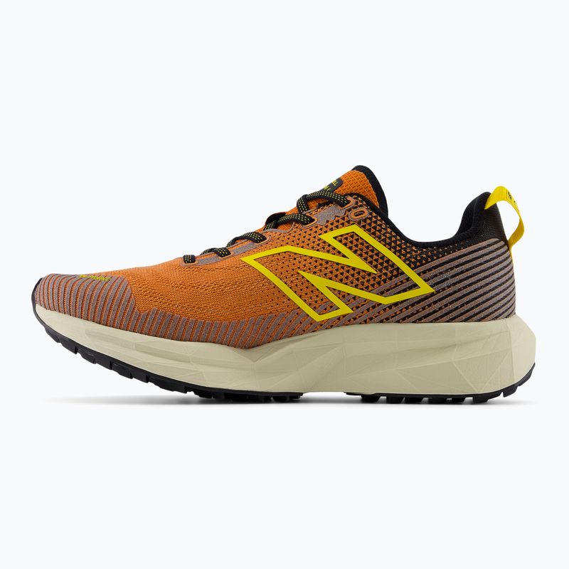 New Balance FuelCell Venym Venym infield clay férfi futócipő 10