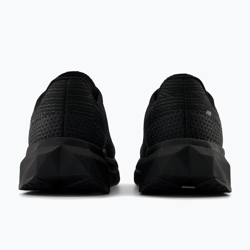 Férfi New Balance FuelCell Propel v5 fekete futócipő 13