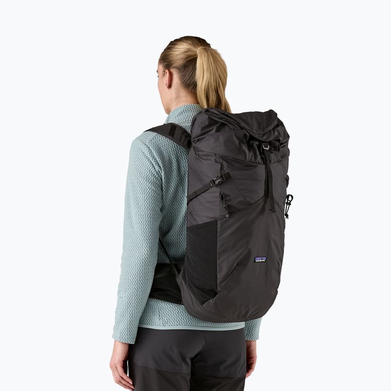 Patagonia Terravia 28 l fekete túrahátizsák 3