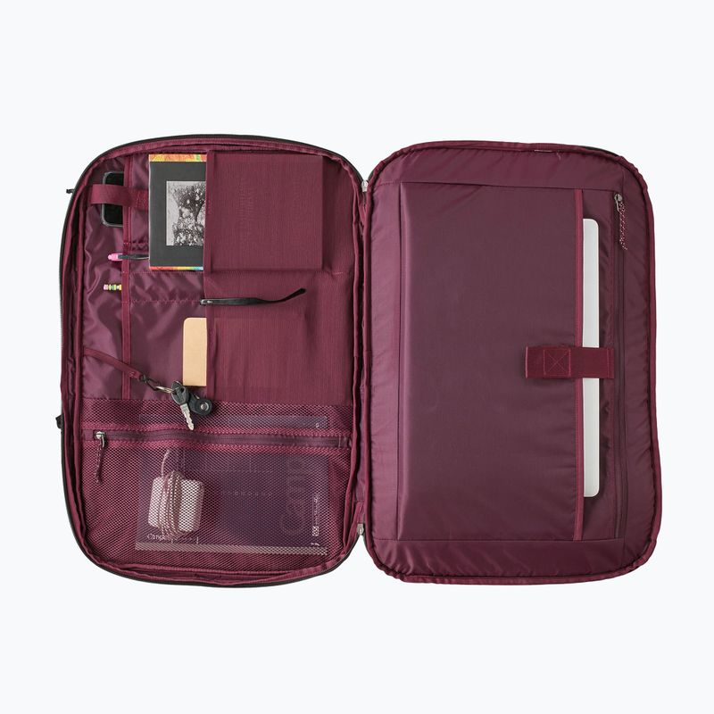 Utazótáska Patagonia Black Hole MLC 45 l berry fig 2