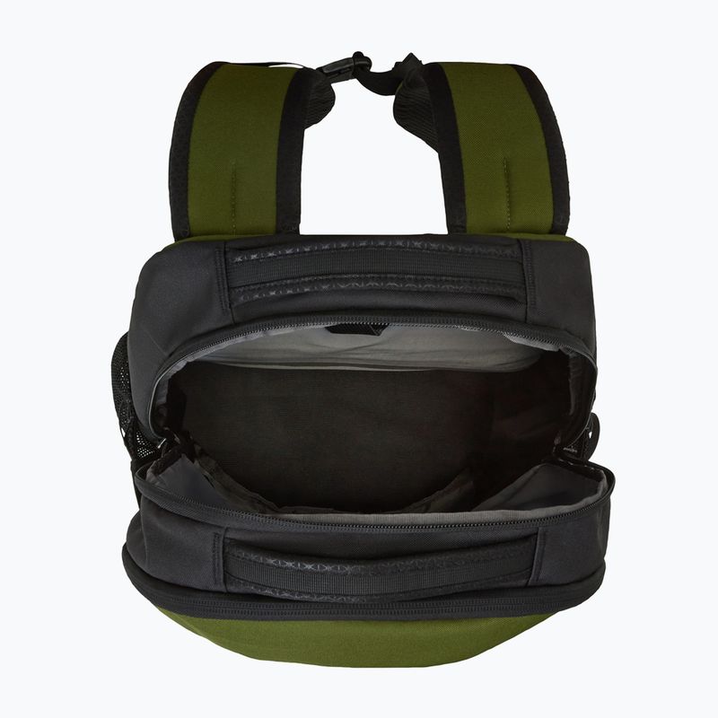 Városi hátizsák The North Face Jester 28 l woodland green/tnf black 4