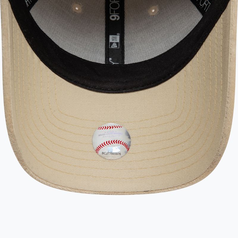 Női New Era Diamante Velour 9Forty New York Yankees baseball sapka világos bézs színben. 5