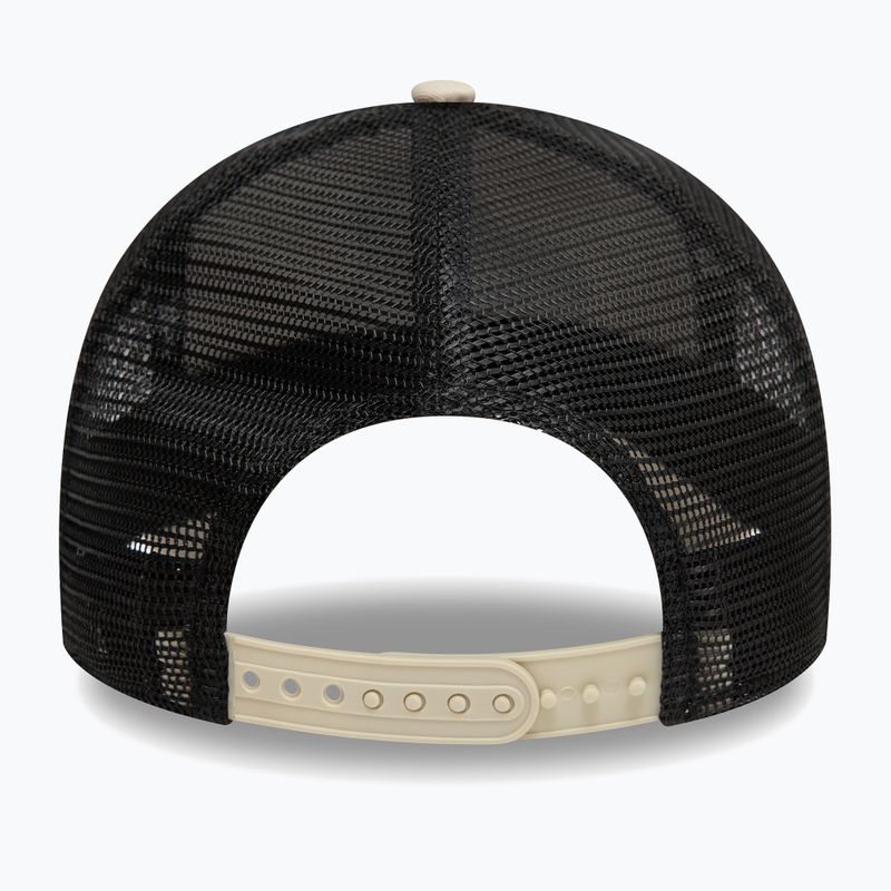 New Era NE Outdoor Patch Trucker világos bézs baseball sapka 4