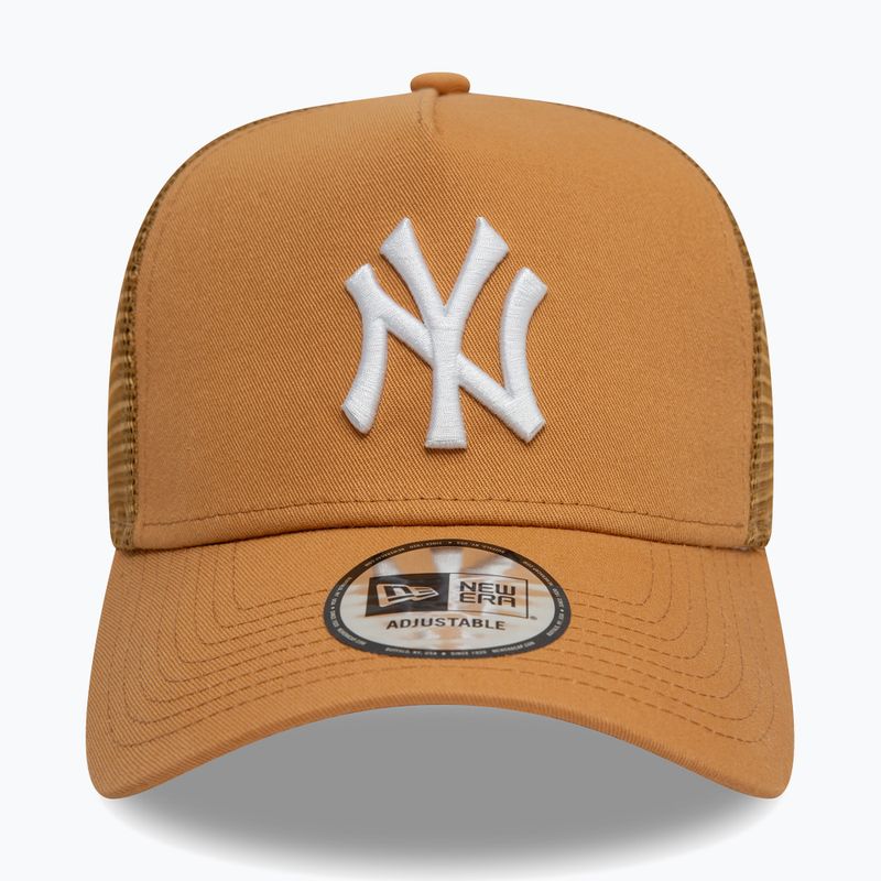 New Era League Essential Trucker New York Yankees baseball sapka sötétbézs színű 2