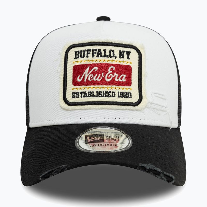 New Era NE Patch Distress Trucker sapka fehér 2