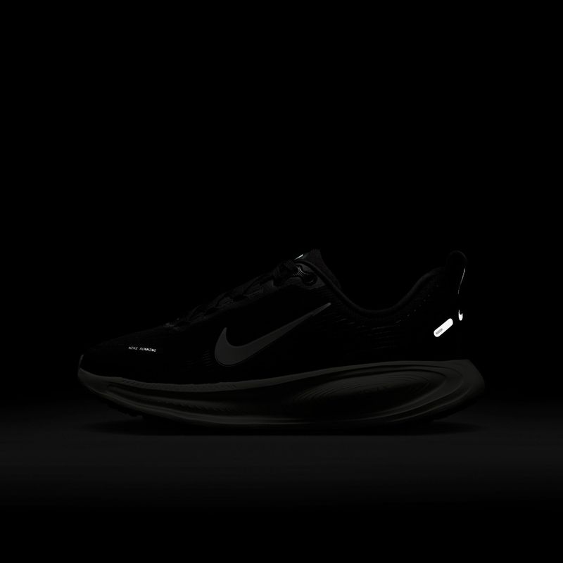 Futócipők Nike Vomero 18 black/coconut milk/iron ore/summit white 8