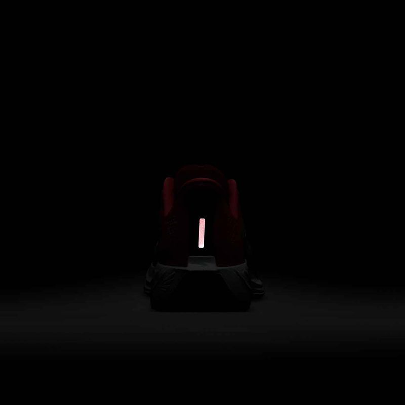 Nike Pegasus Plus női futócipő világos bíbor / mély királykék / iszapvörös 9