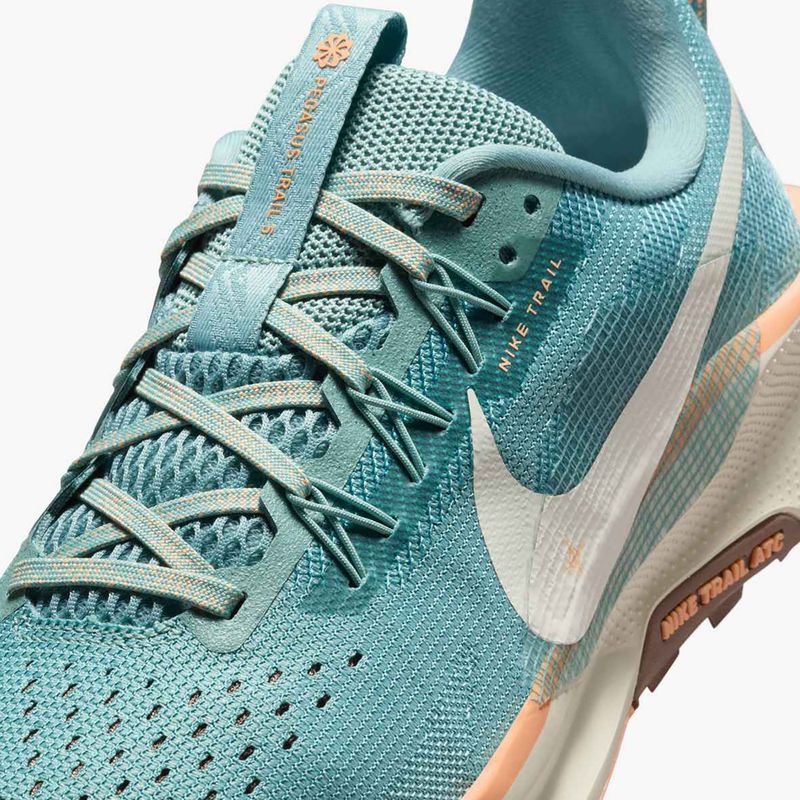 Nike Pegasus Trail 5 női futócipő cannon / soft pearl / nerc barna 10