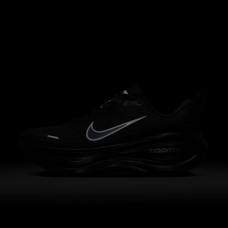 Női futócipő Nike Vomero Plus black/metallic dark grey/dark smoke grey 8