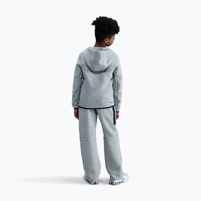 Gyerek nadrág Nike Sportswear Tech Fleece dark grey heather/black/black 5