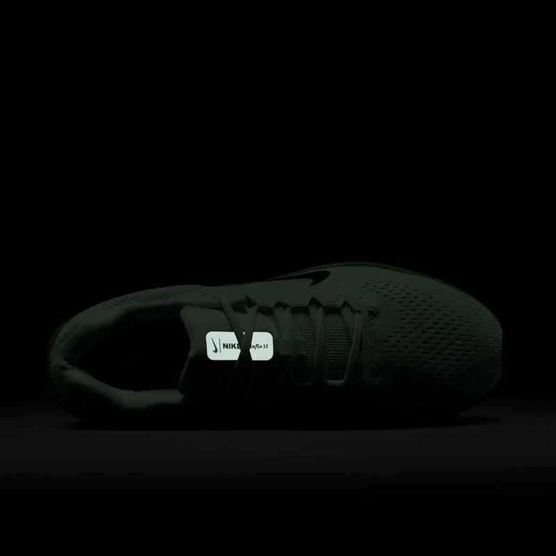 Férfi futócipő Nike Winflo 11 alig zöld / fekete / zöld sztrájk 8