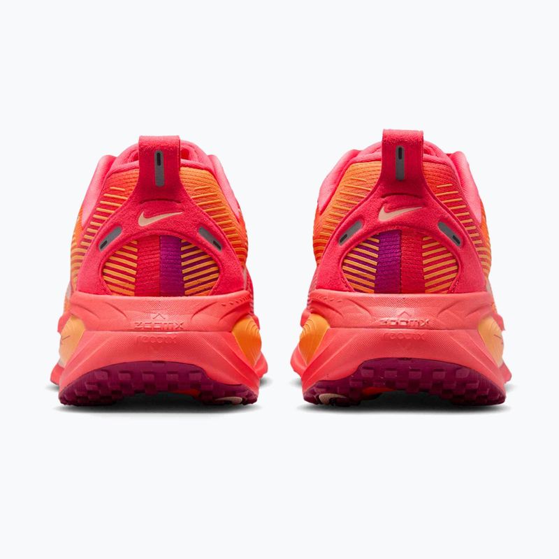 Nike Vomero 18 SE női futócipő Ember Glow/Sweet Beet/Marrakesh/Washed Coral 4