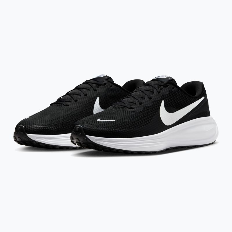 Férfi futócipő Nike Revolution 8 Extra Wide black/black/white 3
