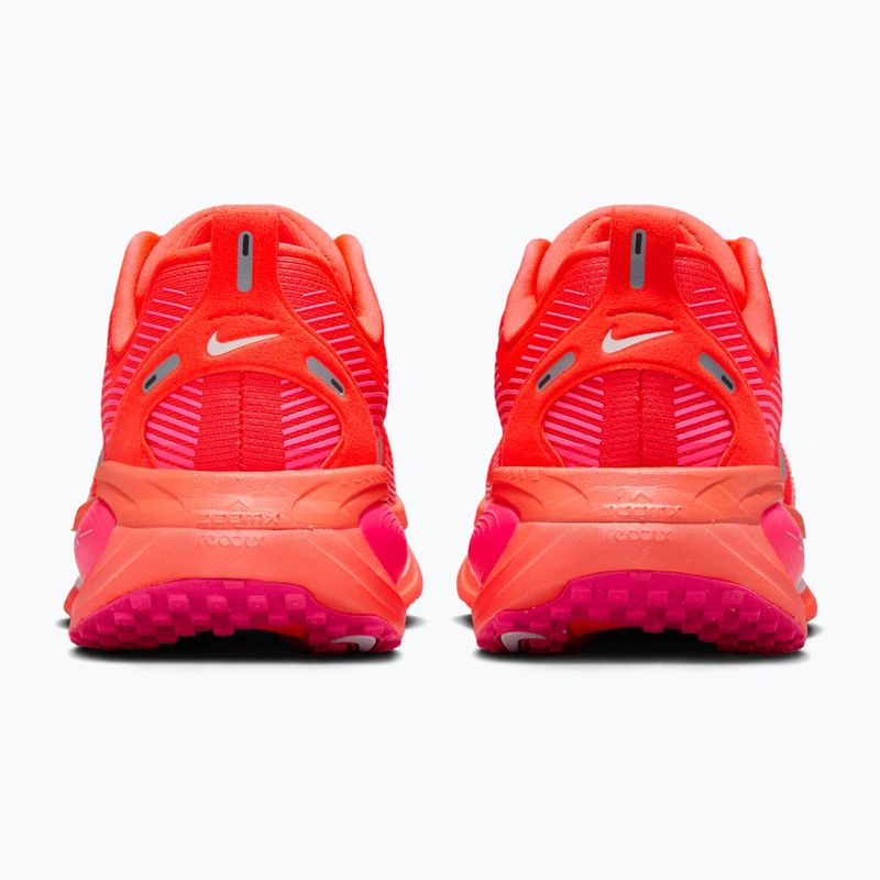 Női futócipő Nike Vomero 18 bright crimson/hyper pink/pink foam/white 4