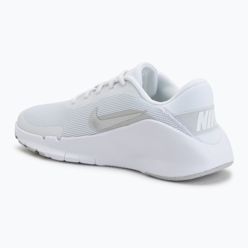 Női edzőcipő Nike Flex Train white/photon dust/metallic silver 3