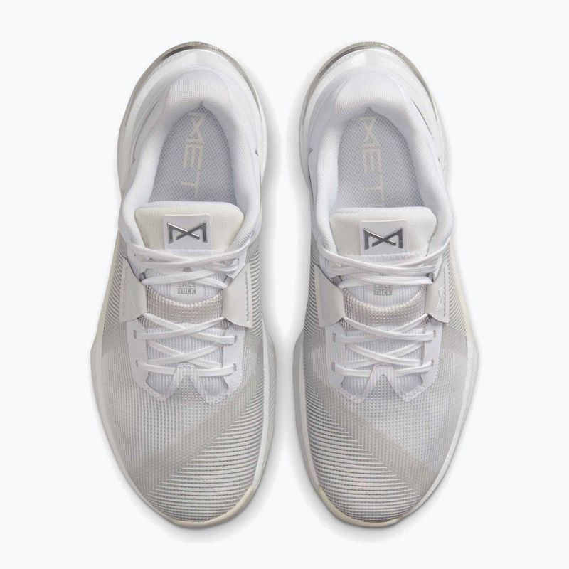 Női súlyemelő cipők Nike Metcon 10 white/platinum tint/metallic silver 14