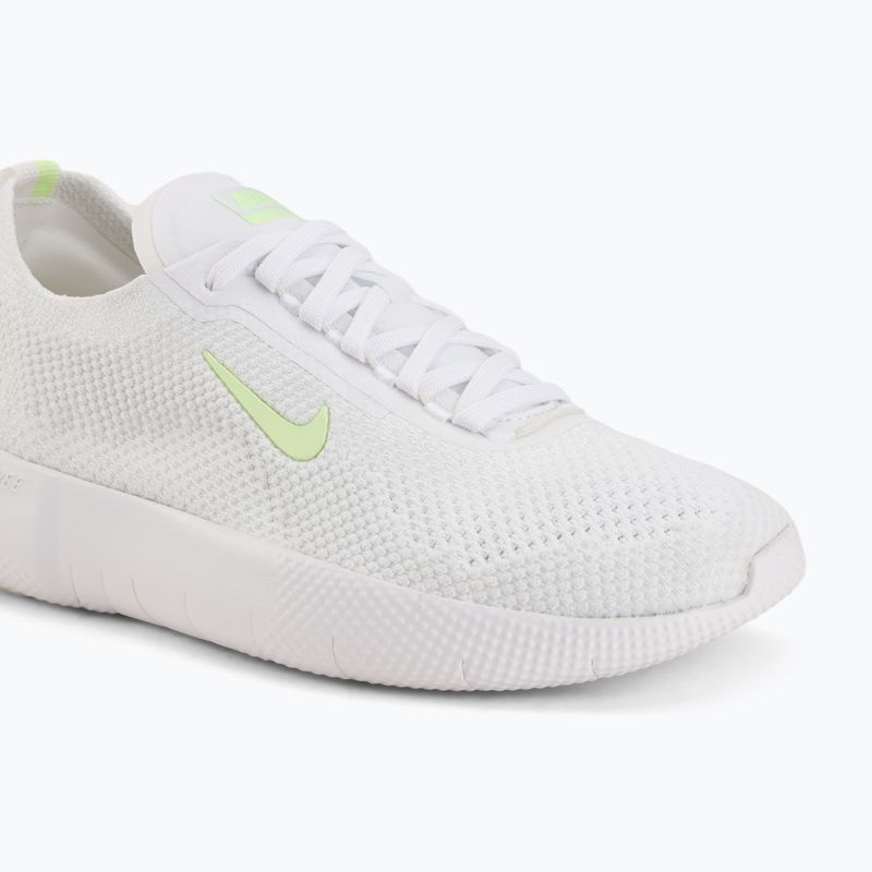 Női edzőcipő Nike Free 2025 fehér/barely volt/platina tint 7