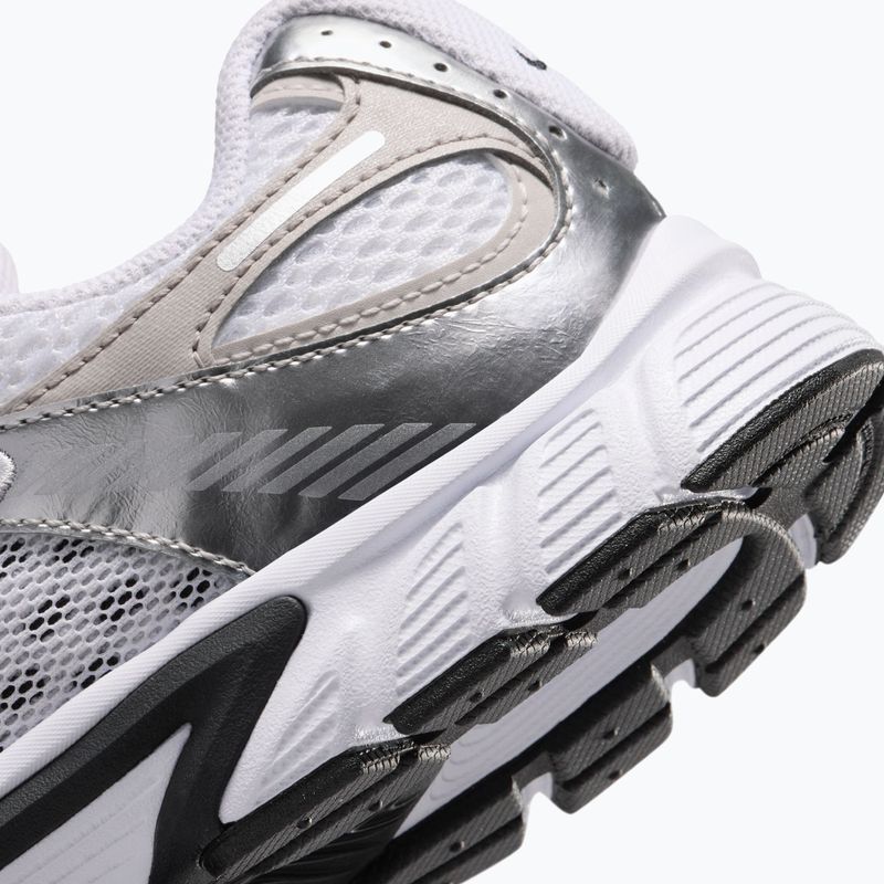 Nike cipő V5 RNR fehér/vastag szürke/kollegiumi szürke/fekete 10