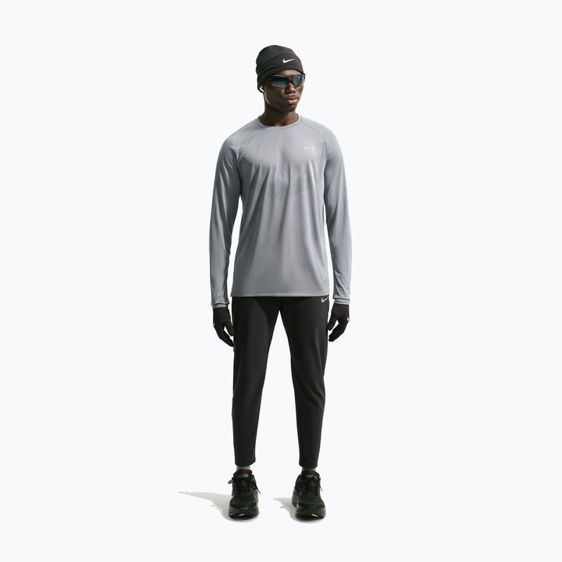Férfi futó hosszú ujjú póló Nike Stride Dri-Fit ADV Smoke Grey 2