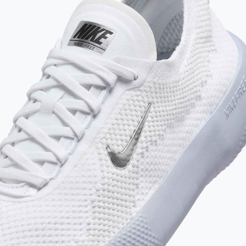Női edzőcipő Nike Free 2025 white/ghost/metallic silver 8