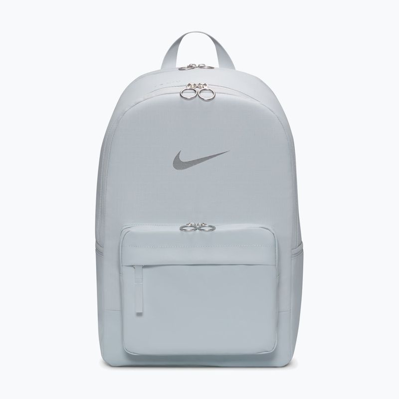 Városi hátizsák Nike Heritage 23 l pure platinum/metallic silver