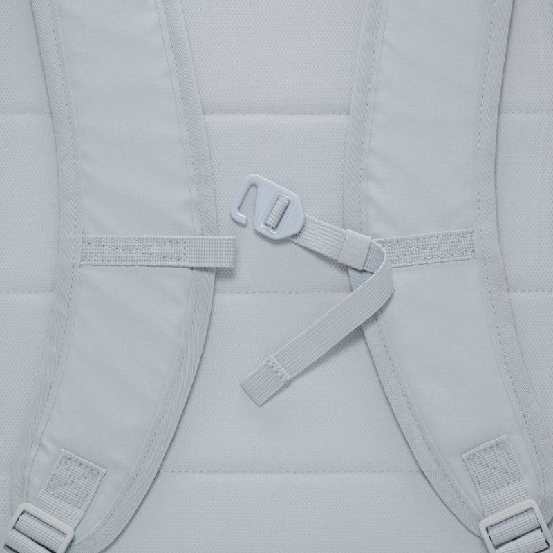 Városi hátizsák Nike Heritage 23 l pure platinum/metallic silver 10